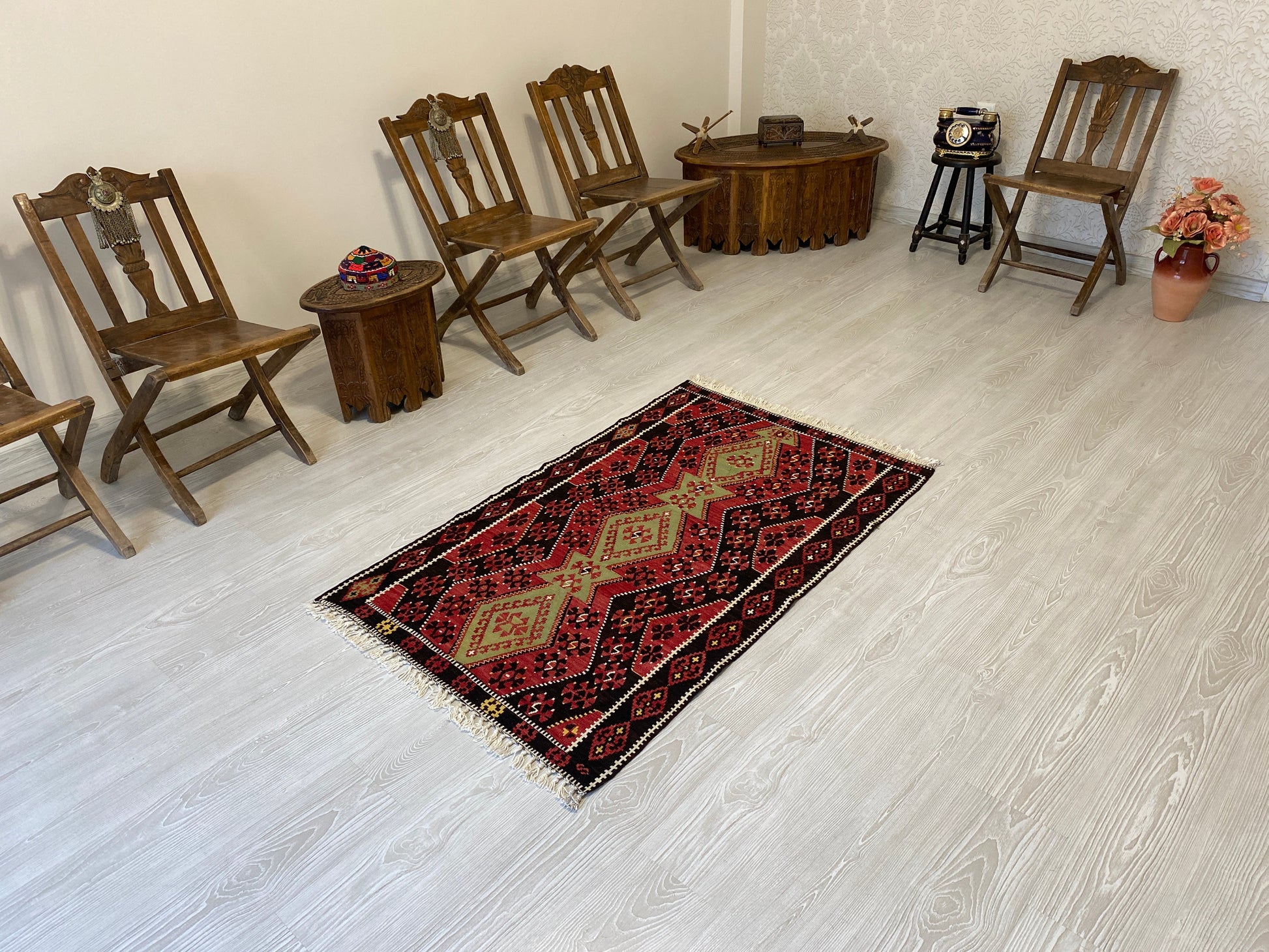 Collectable Malatya Sinanli Kilim - Kilim Art Gallery