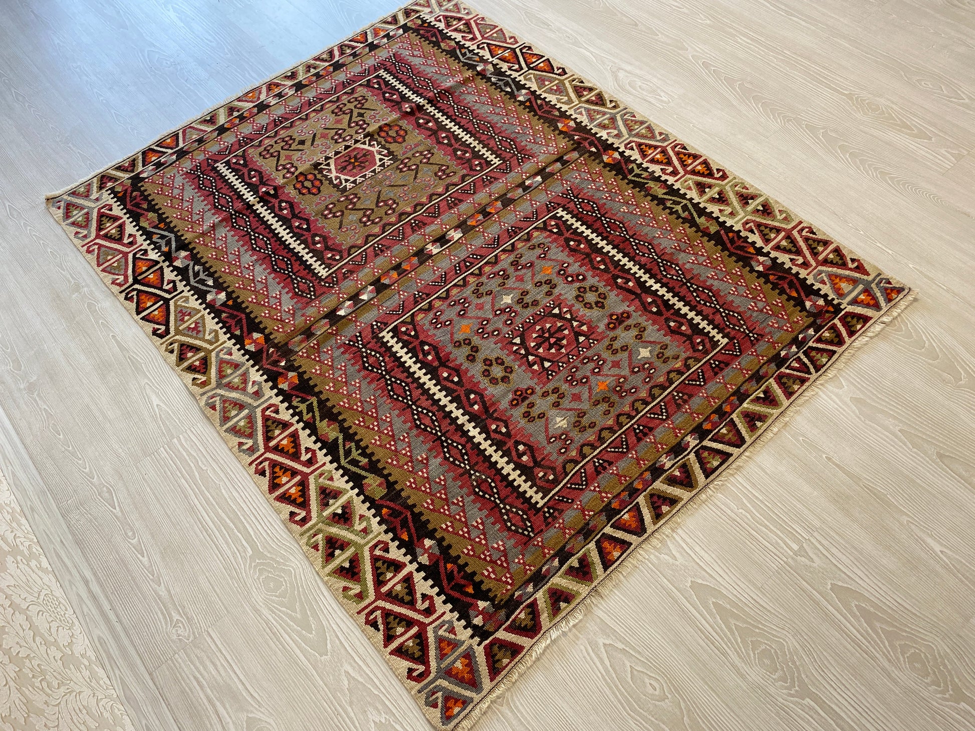 Collectable Old Kayseri Avsar Kilim カイセリオールドキリム - Kilim Art Gallery