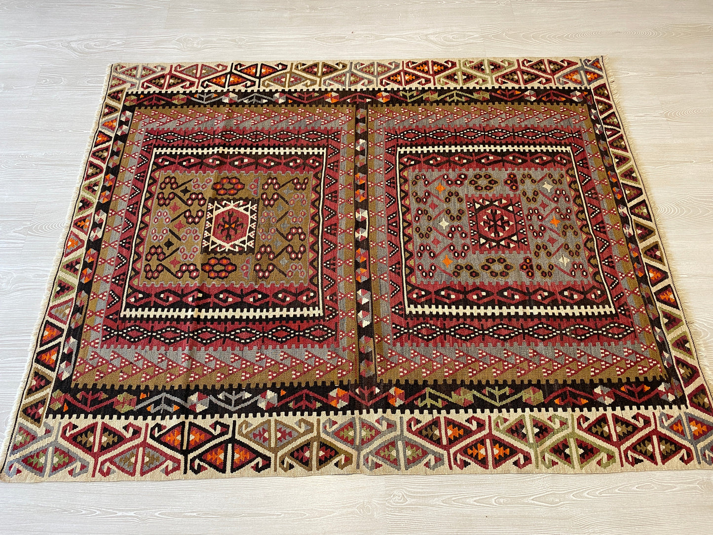 Collectable Old Kayseri Avsar Kilim カイセリオールドキリム - Kilim Art Gallery