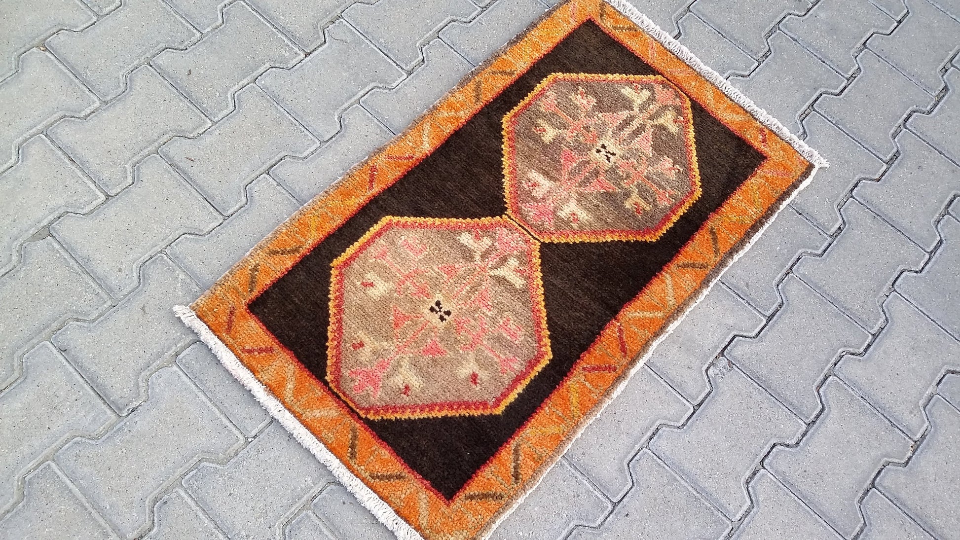 East Anatolian Tribal Small Carpet Rug - Kilim Art Gallery