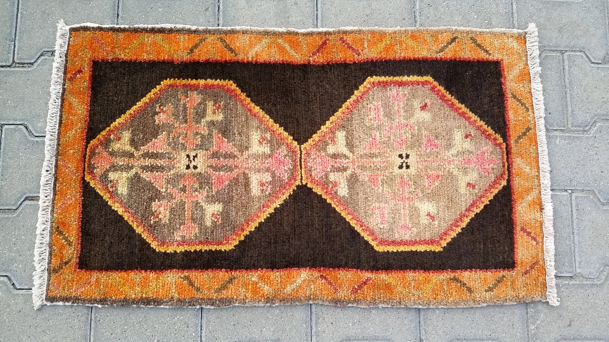 East Anatolian Tribal Small Carpet Rug - Kilim Art Gallery