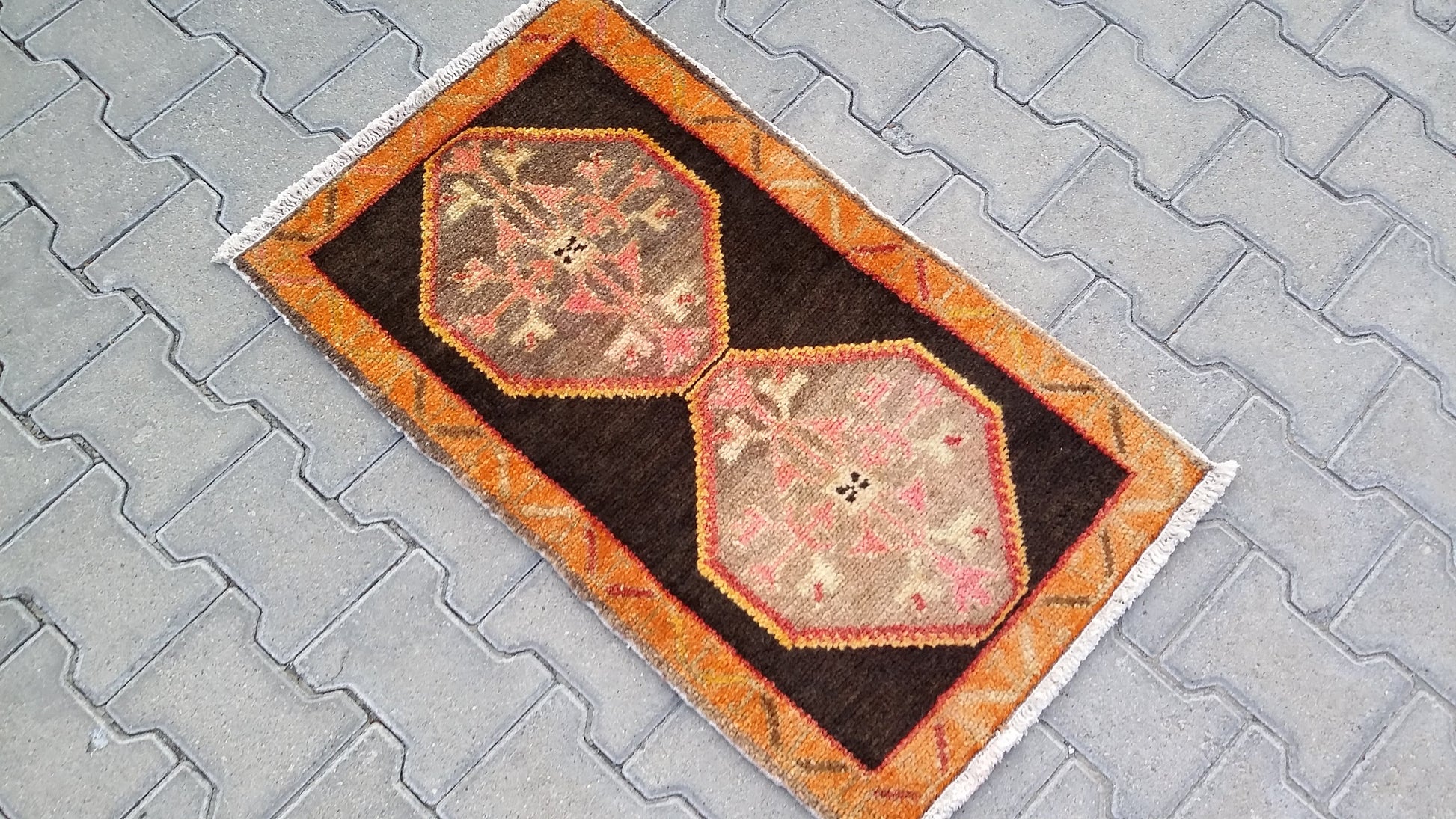 East Anatolian Tribal Small Carpet Rug - Kilim Art Gallery