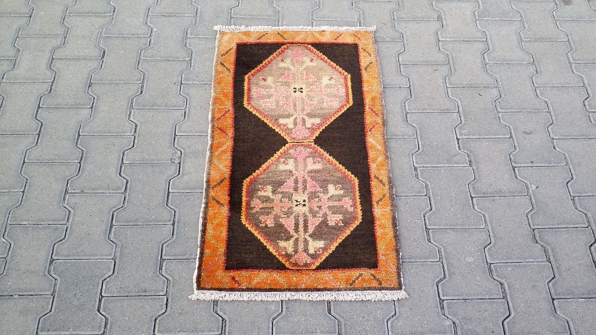 East Anatolian Tribal Small Carpet Rug - Kilim Art Gallery