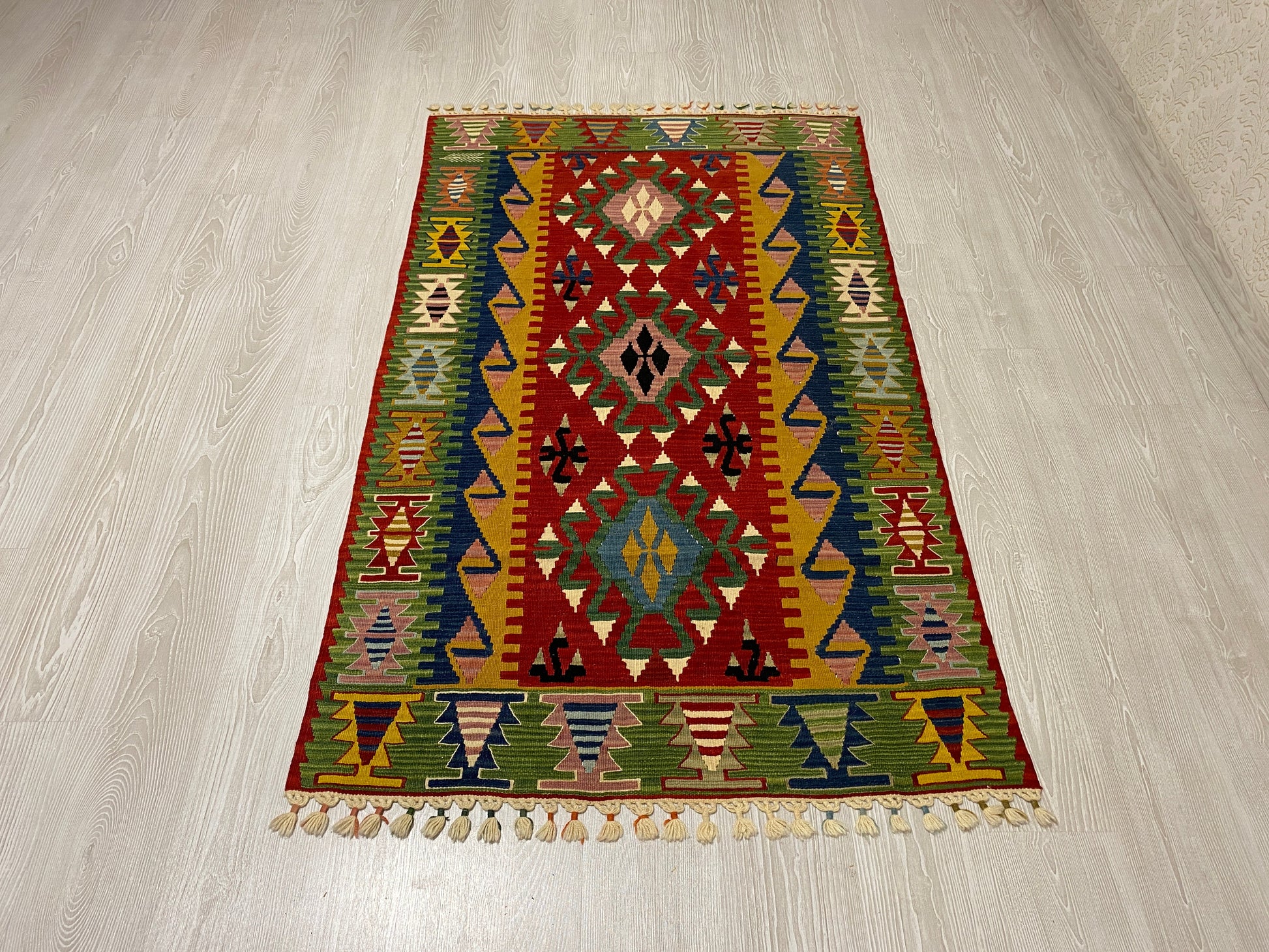 Green Handmade Wool New Turkish Kilim Rug - Kilim Art Gallery