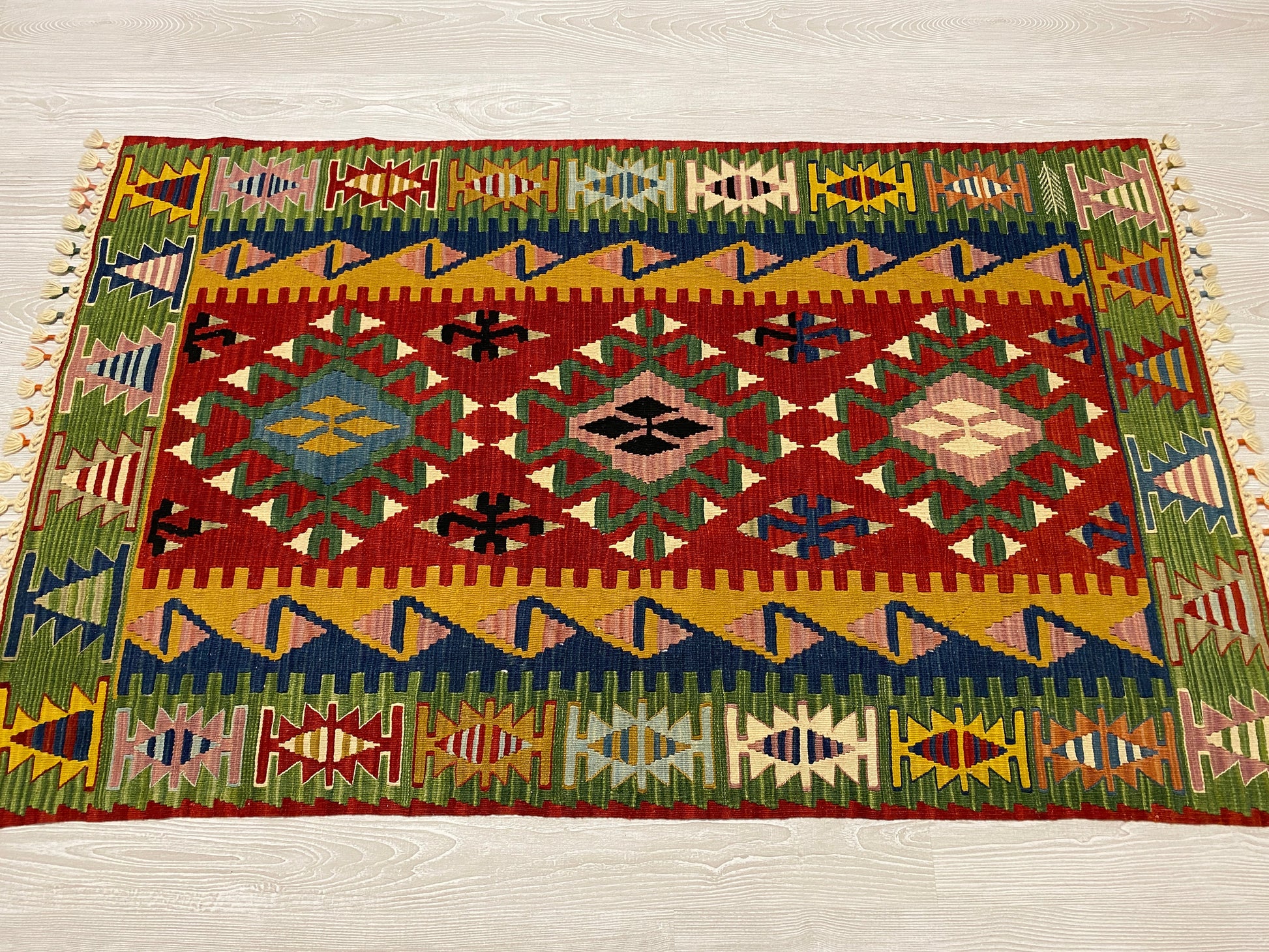 Green Handmade Wool New Turkish Kilim Rug - Kilim Art Gallery