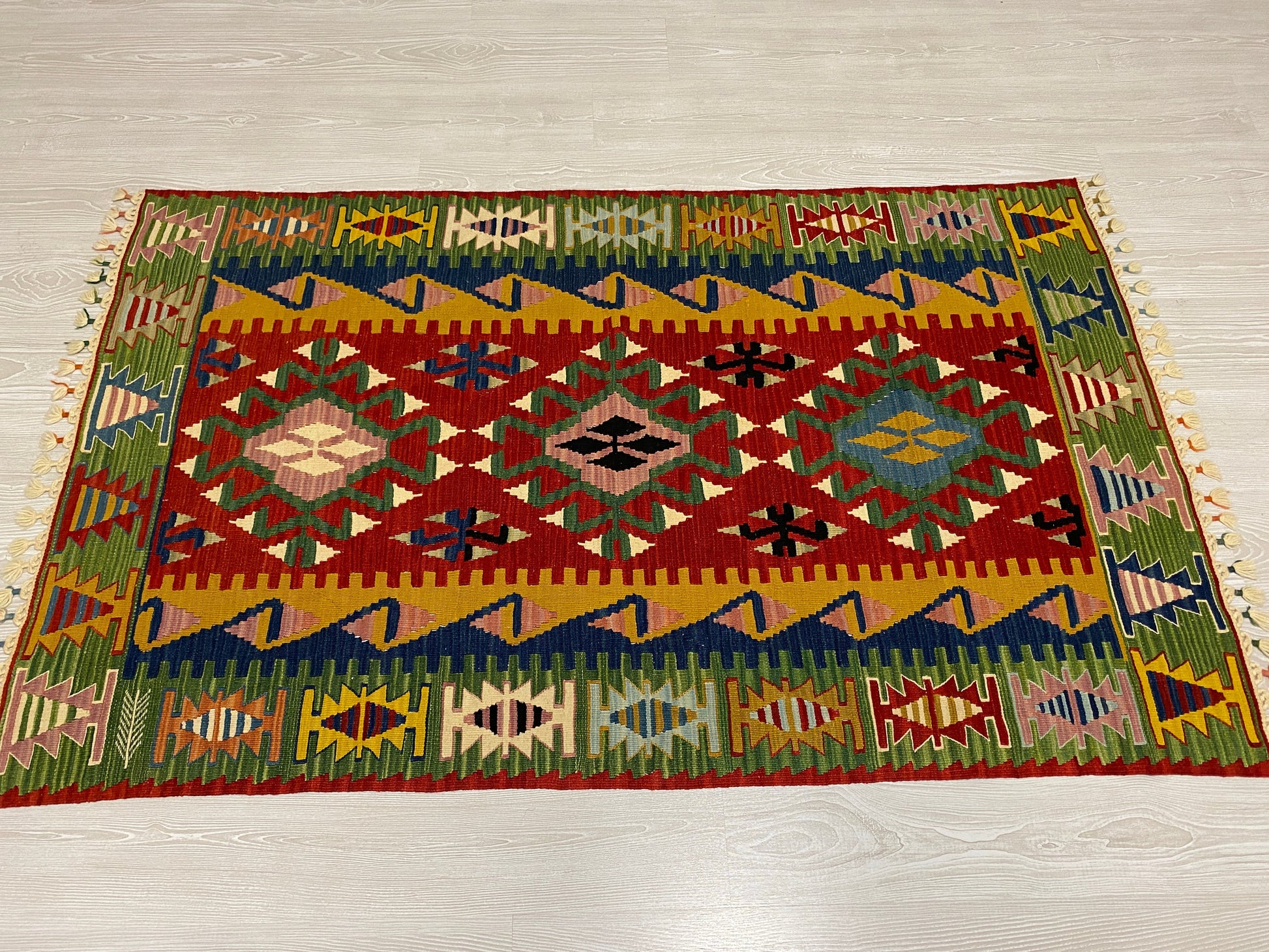 Green Handmade Wool New Turkish Kilim Rug - Kilim Art Gallery