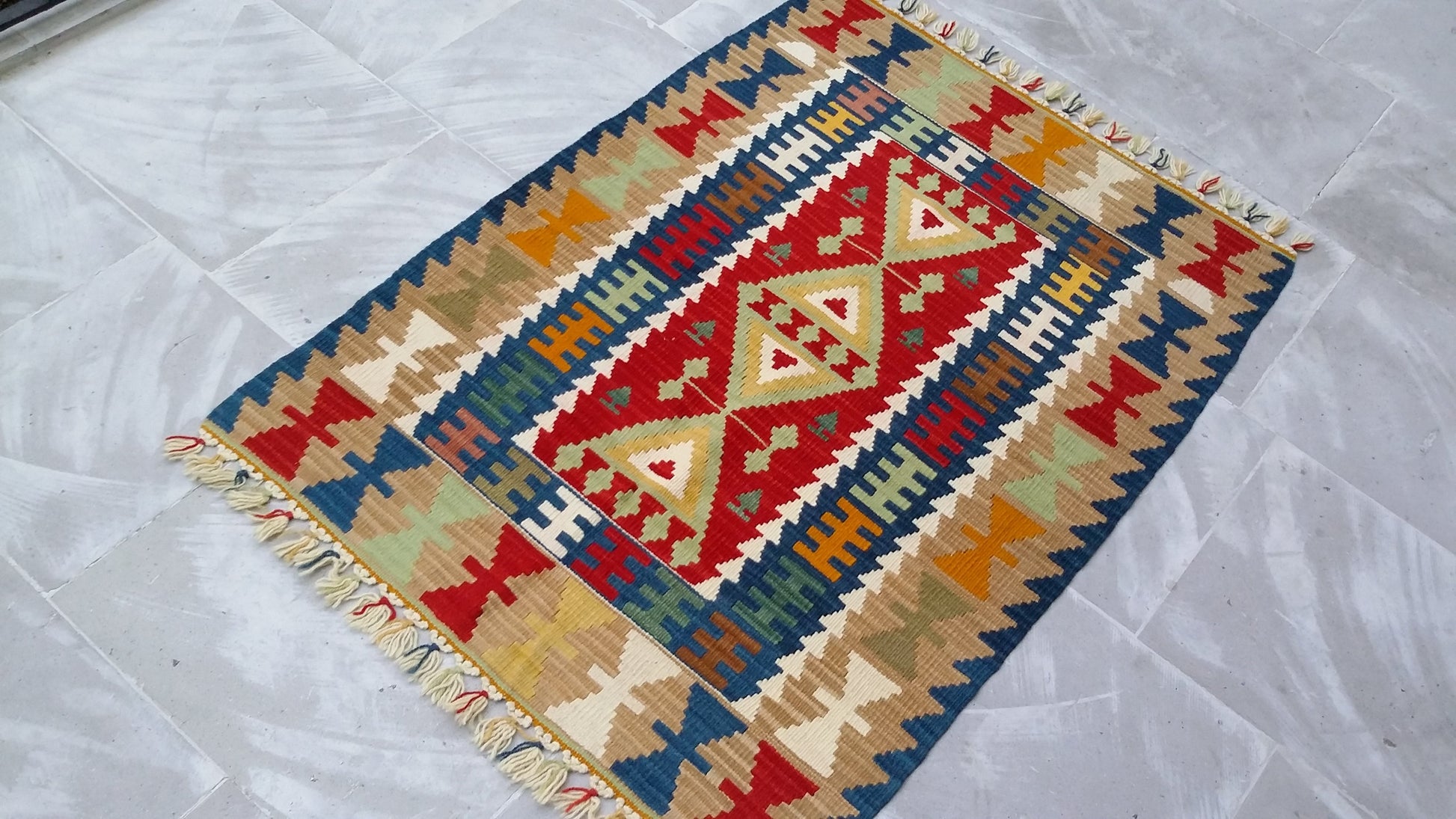 Handmade New Turkish Kilim - Kilim Art Gallery