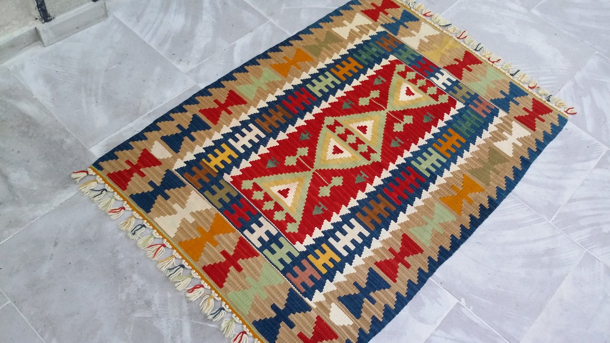 Handmade New Turkish Kilim - Kilim Art Gallery