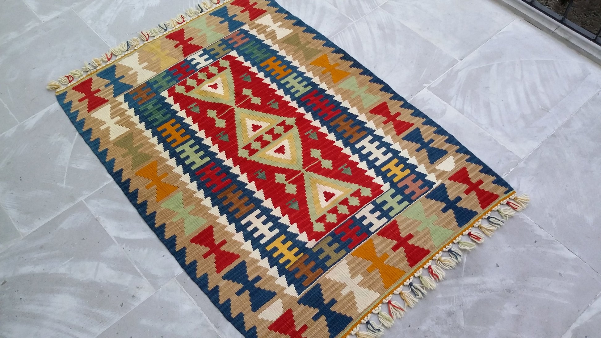 Handmade New Turkish Kilim - Kilim Art Gallery