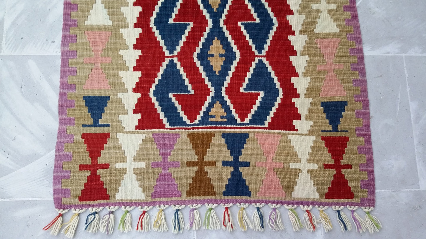 Hands on Hips Design Turkish Kayseri Kilim - Kilim Art Gallery