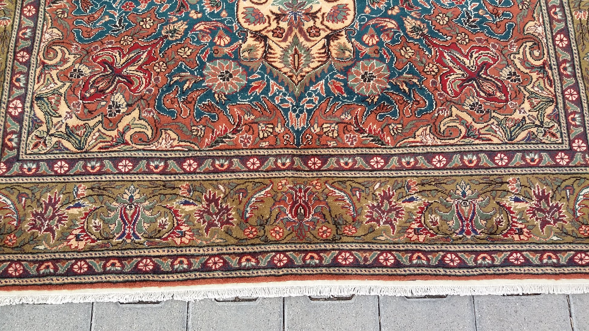 Kayseri Area Rug for Dining Room - Living Room - Kilim Art Gallery