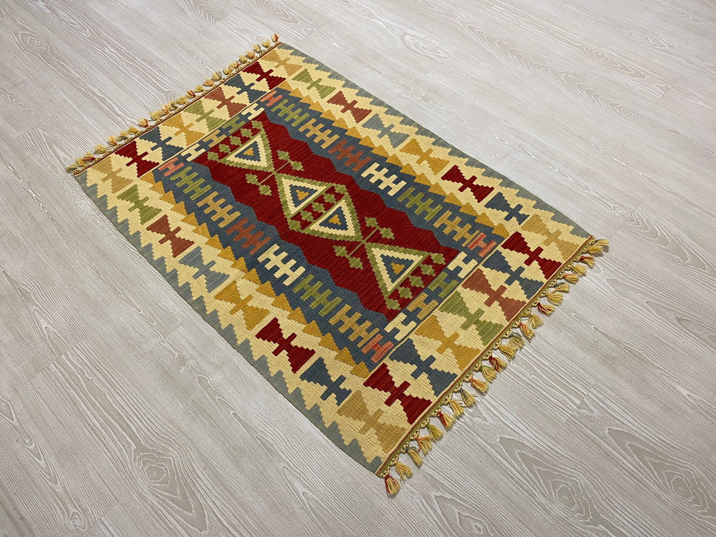 Kayseri Gomurgen Kilim - Kilim Art Gallery