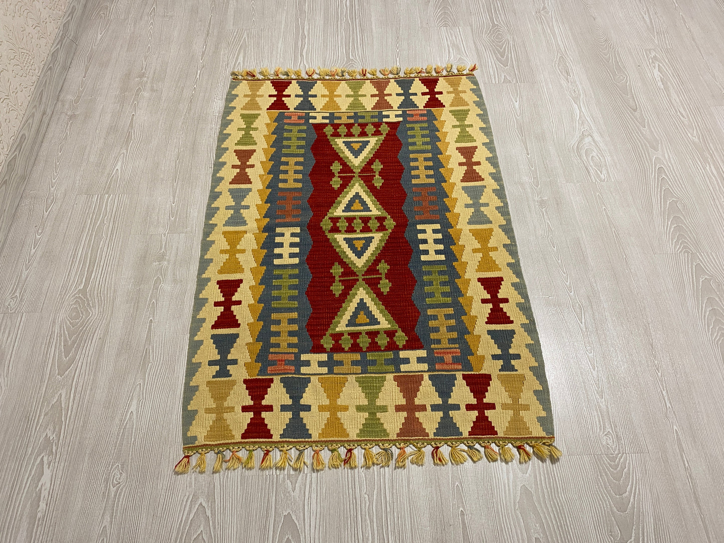 Kayseri Gomurgen Kilim - Kilim Art Gallery