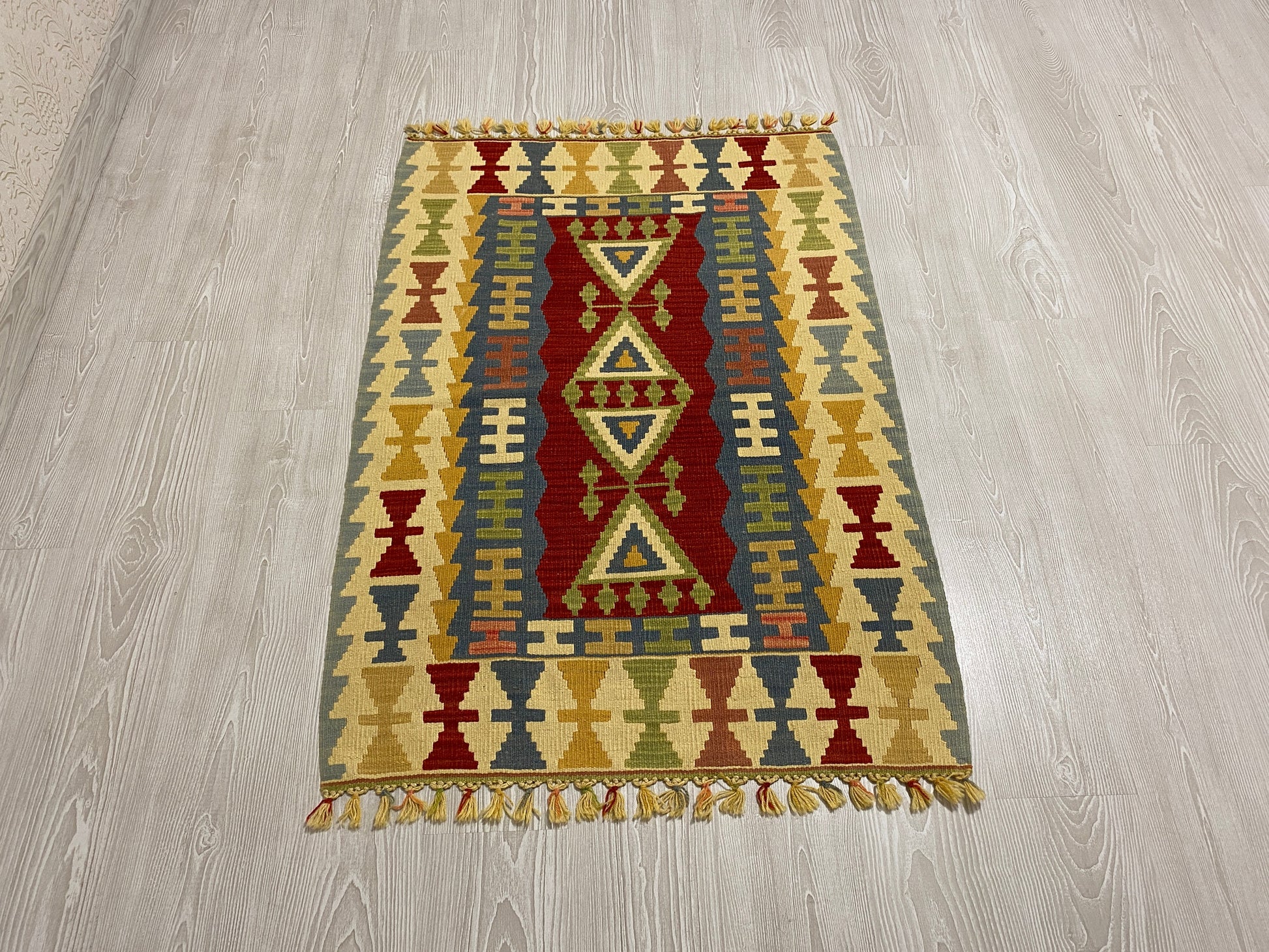 Kayseri Gomurgen Kilim - Kilim Art Gallery