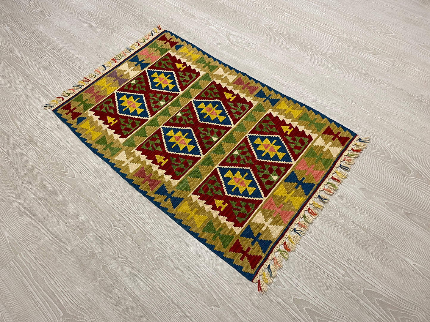 Lamb's Wool Turkish Kayseri Kilim Rug - Kilim Art Gallery