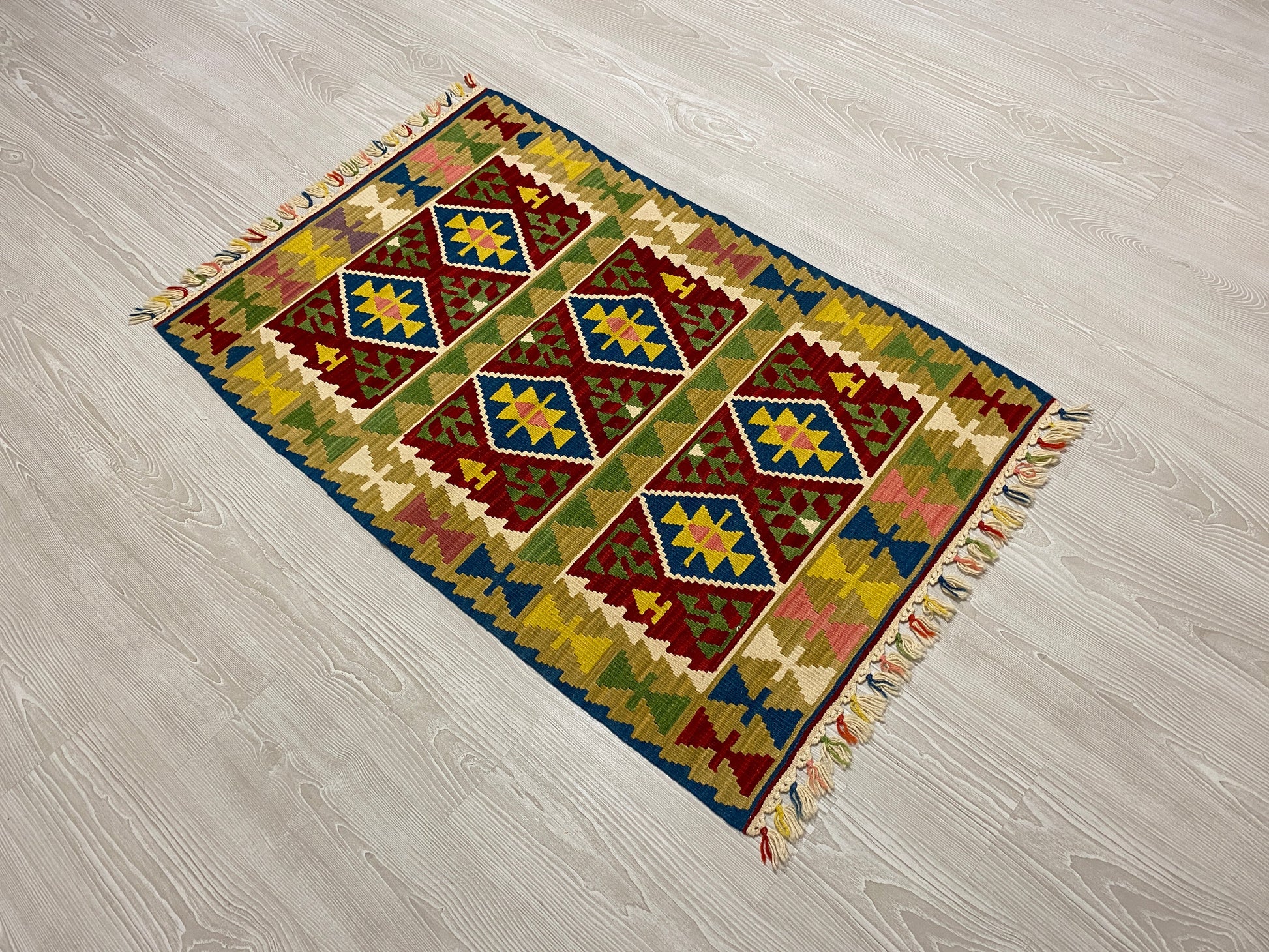 Lamb's Wool Turkish Kayseri Kilim Rug - Kilim Art Gallery