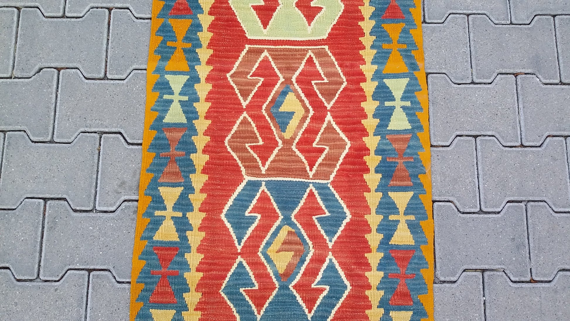 Narrow Turkish Kilim Runner Rug - Kilim Art Gallery