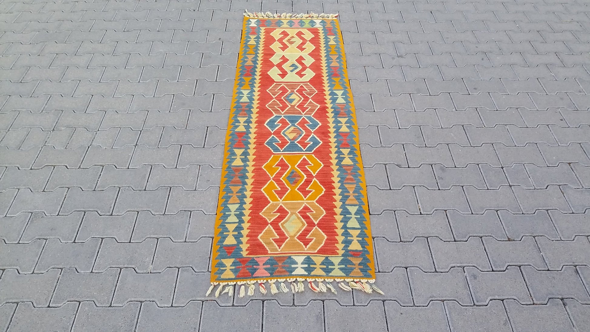 Narrow Turkish Kilim Runner Rug - Kilim Art Gallery