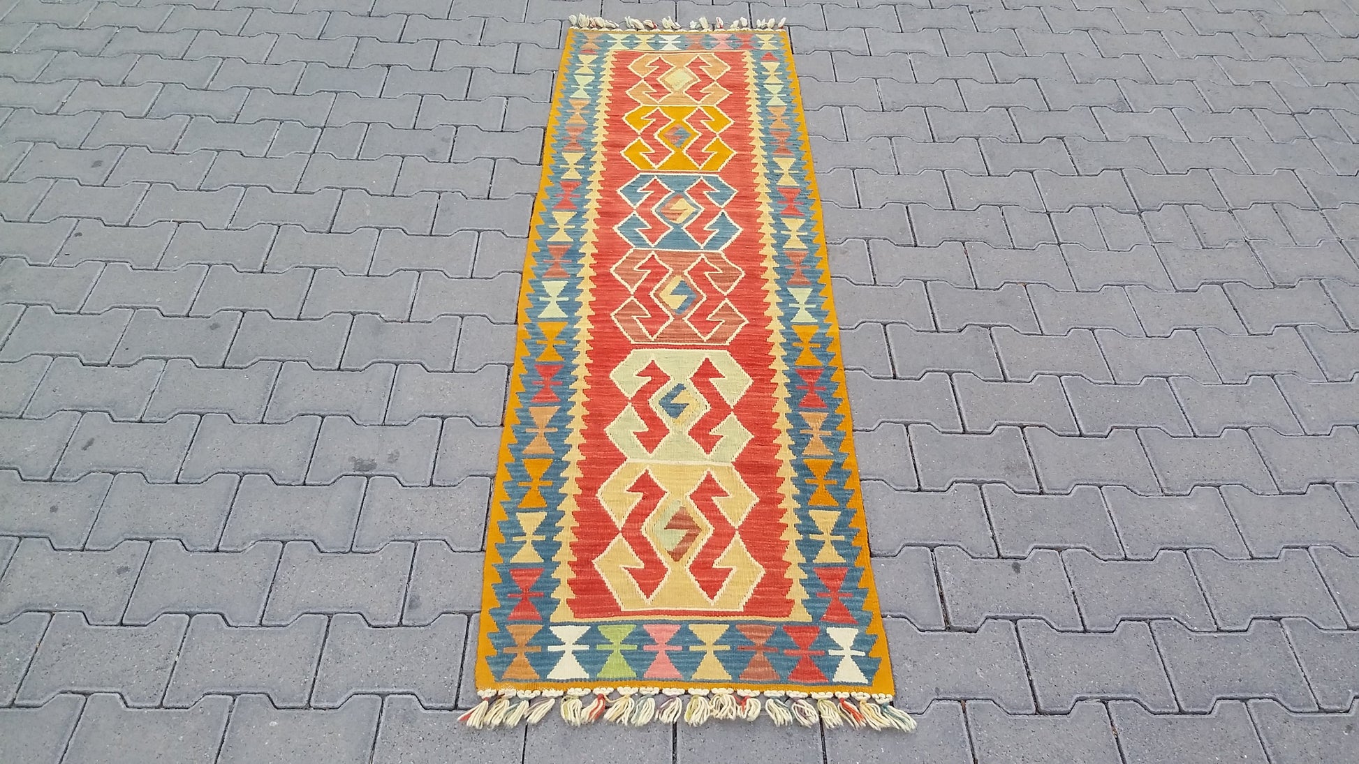 Narrow Turkish Kilim Runner Rug - Kilim Art Gallery