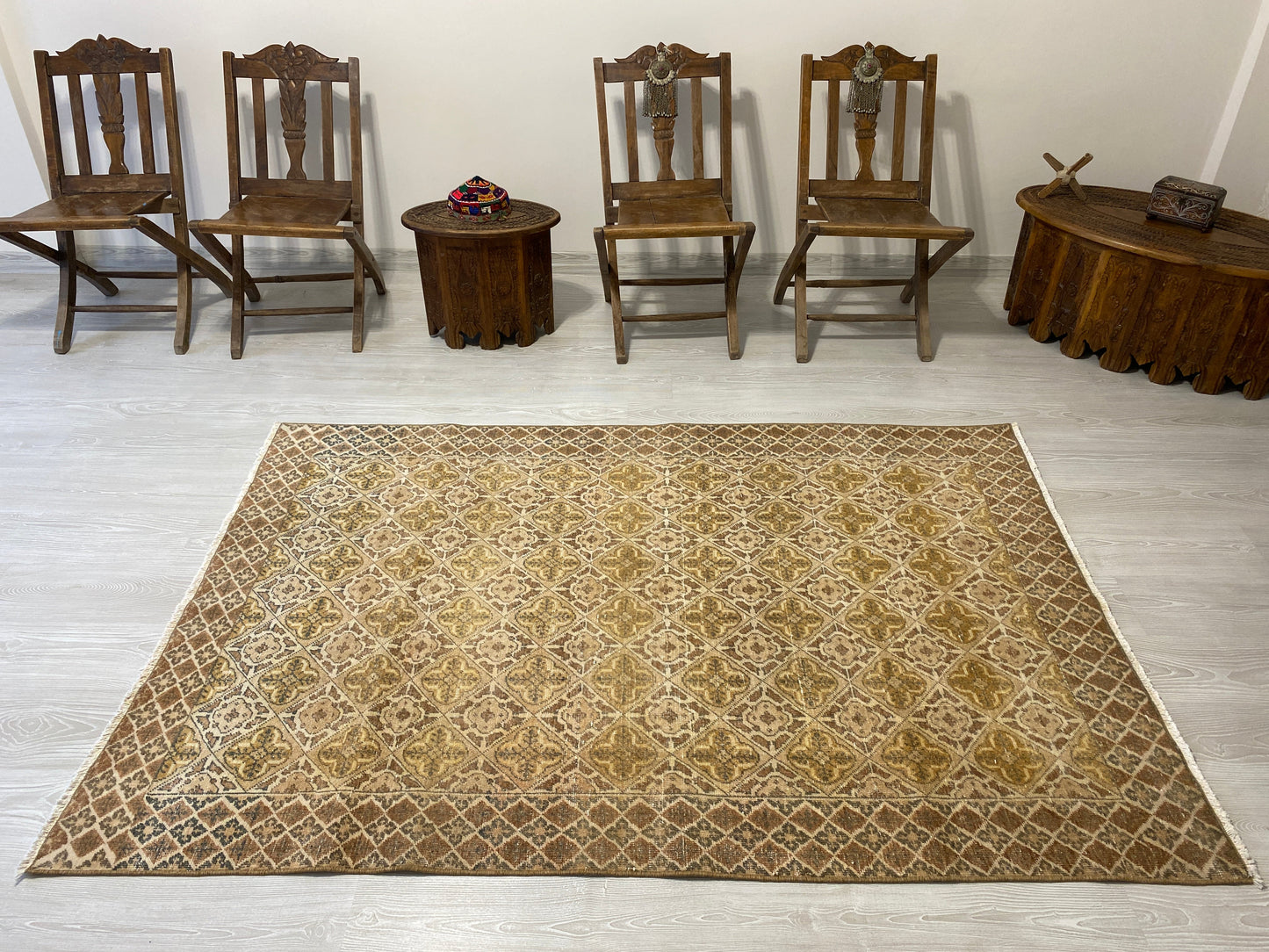 Neutral Turkish Urgup Carpet Rug - Kilim Art Gallery