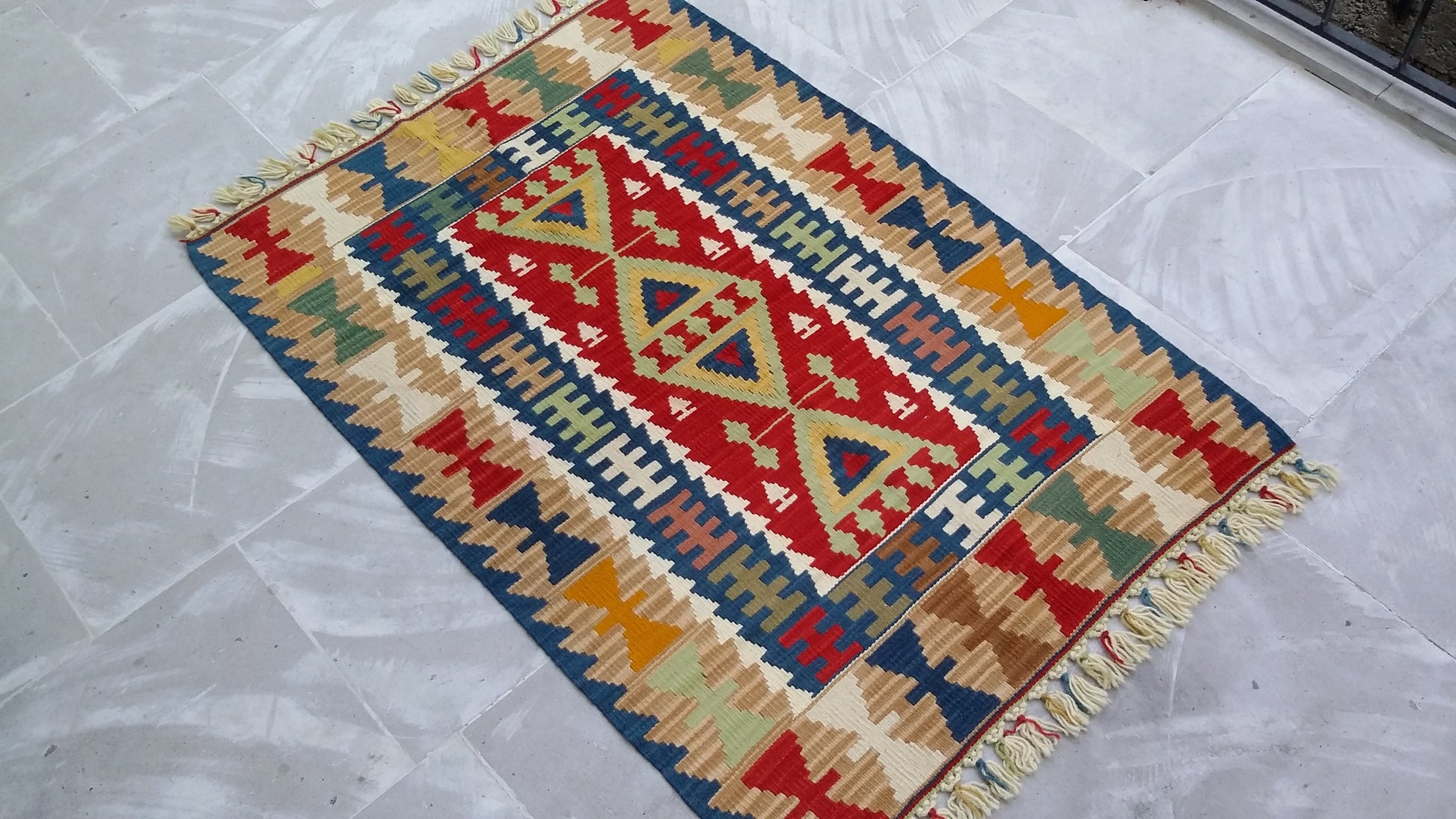 New Kayseri Kilim from Gomurgen - Kilim Art Gallery