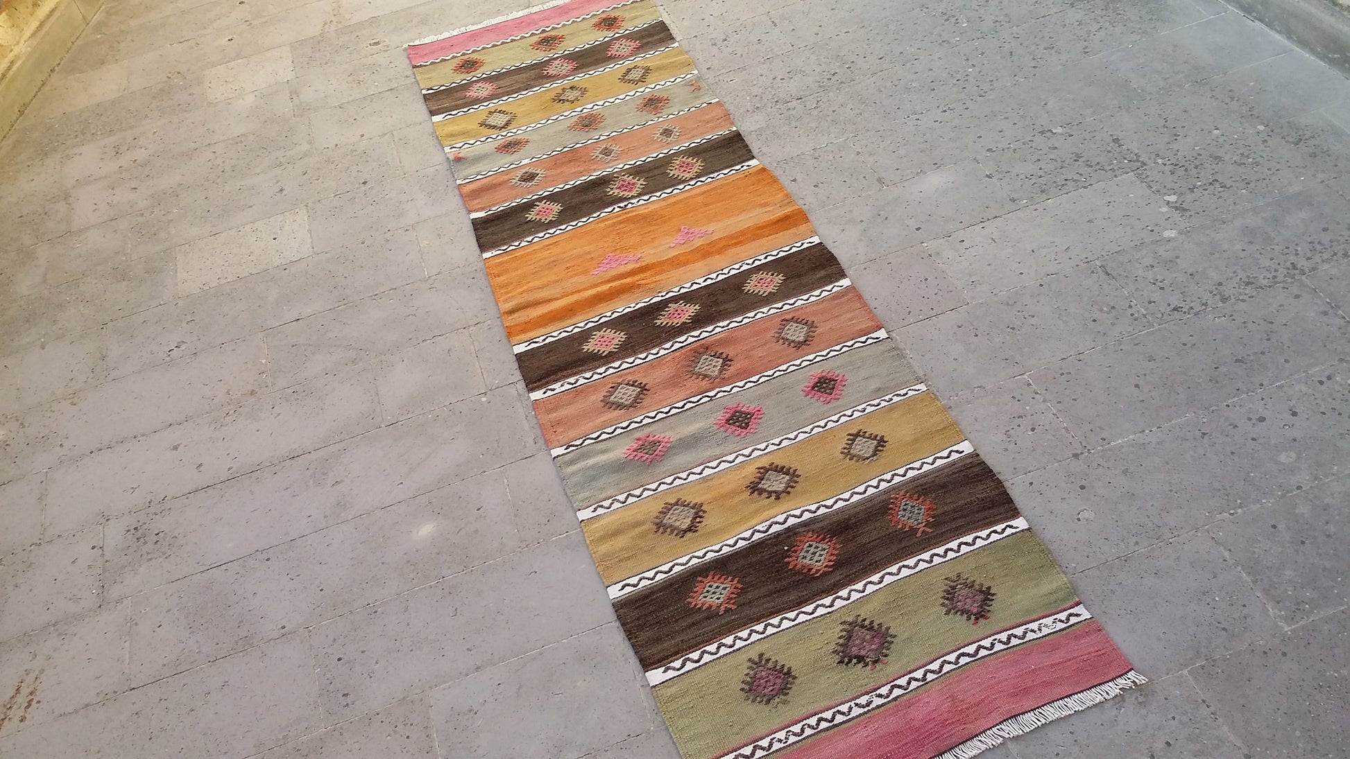 Nomadic Cicim Kilim Runner Jijim - Kilim Art Gallery