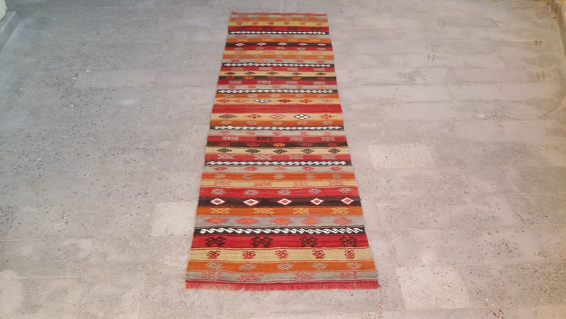 Nomadic Cicim Runner Kelim - Kilim Art Gallery