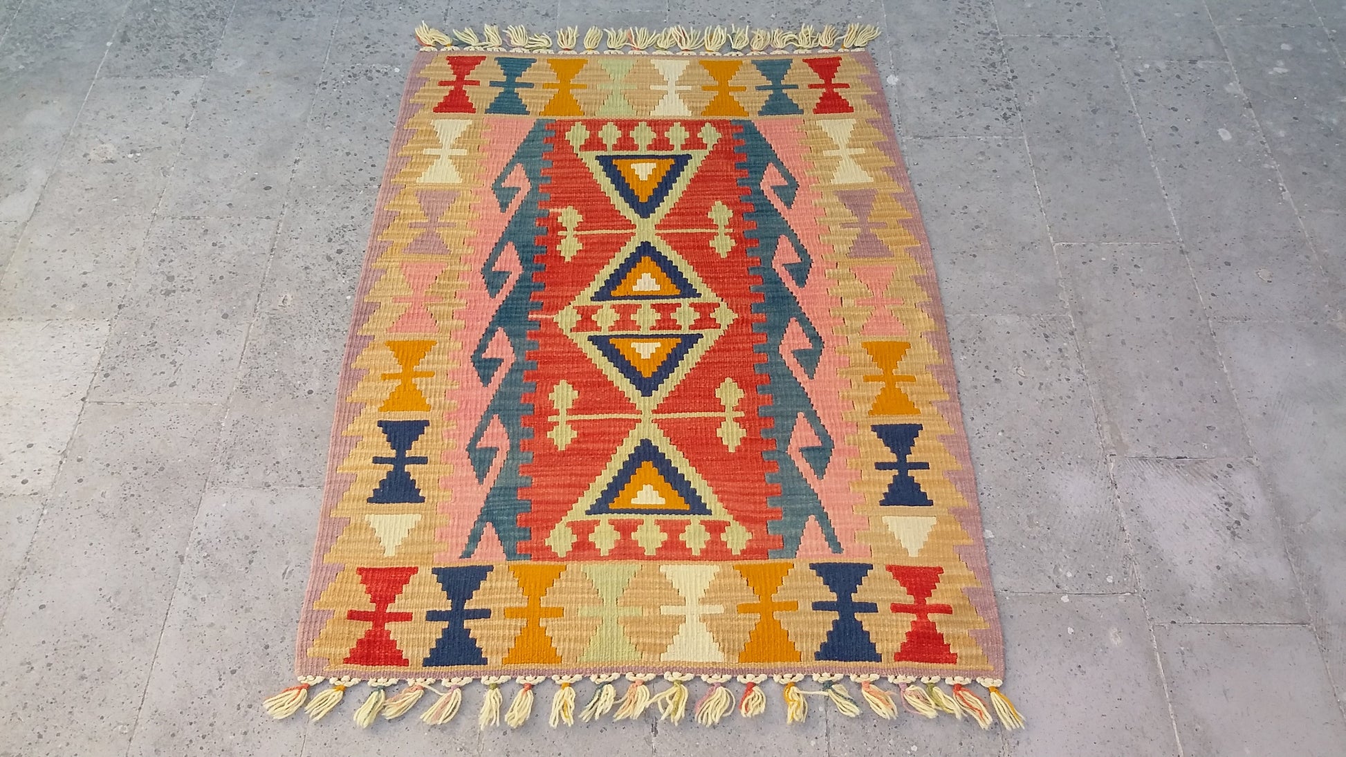Pastel Color Pink Kilim Rug - Kilim Art Gallery