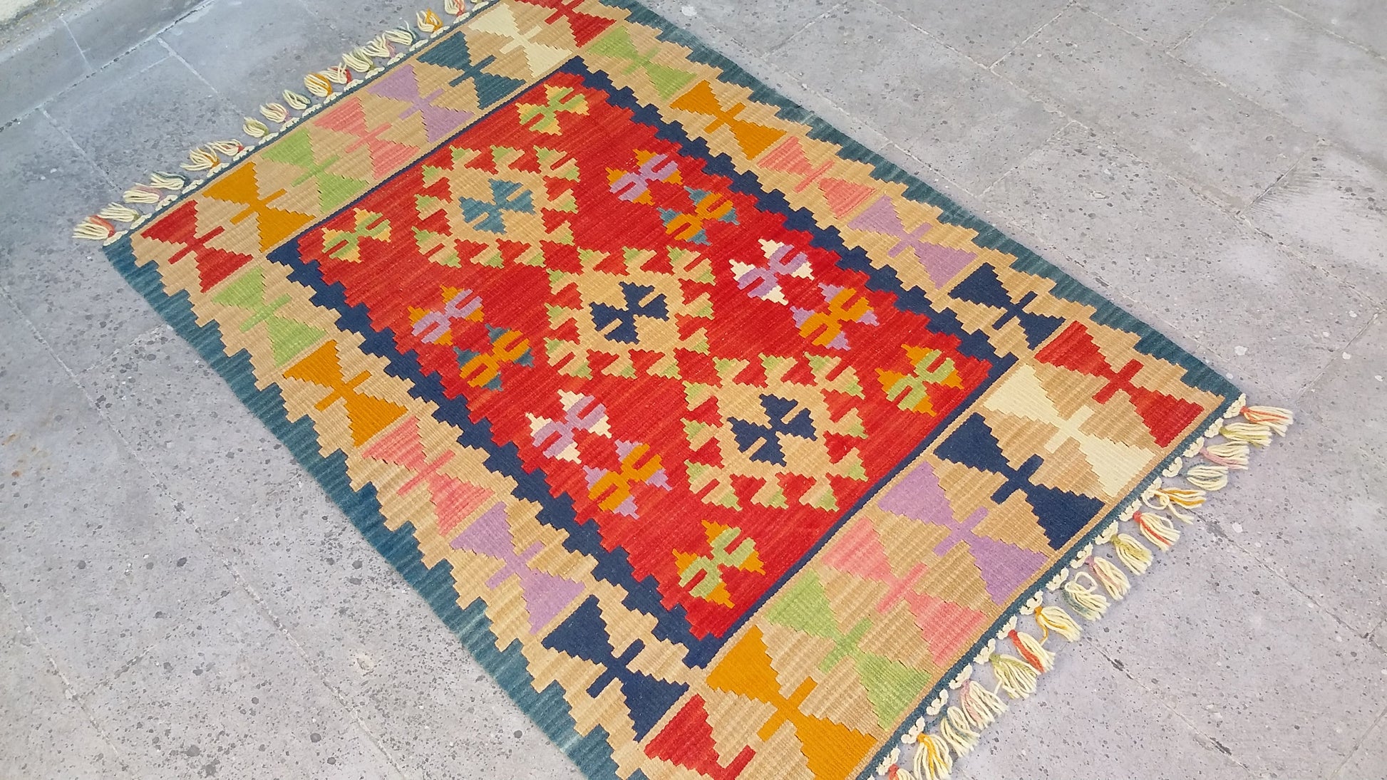 Red Color Handmade Turkish Kayseri Gomurgen Kilim - Kilim Art Gallery