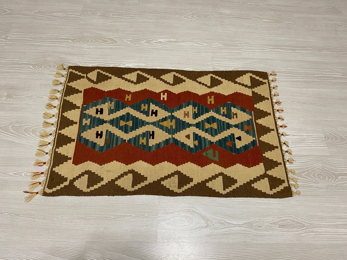 Small Turkish Kayseri Wool Kelim Rug - Kilim Art Gallery
