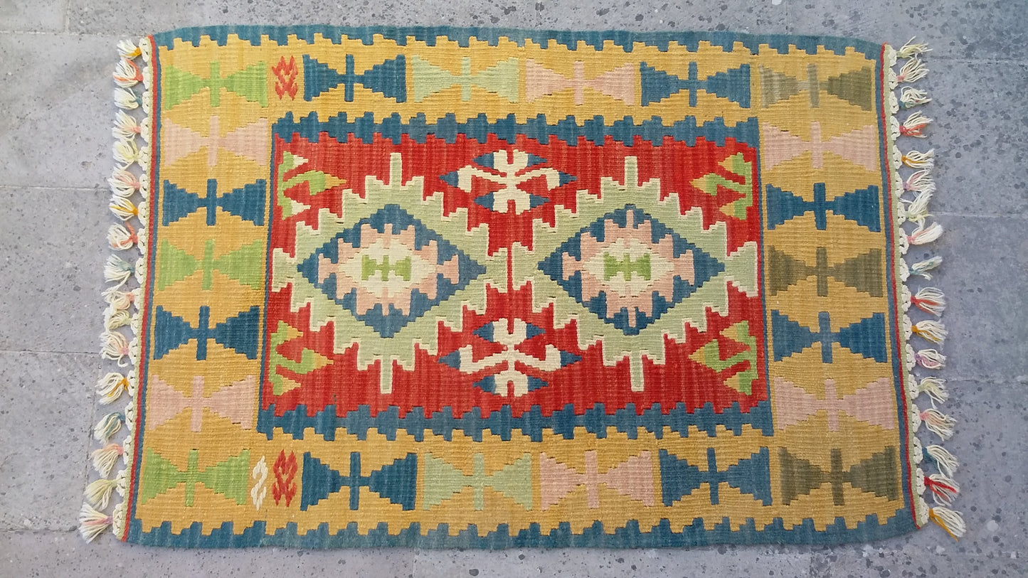Small Turkish Kilim Rug Doormat Bathmat - Kilim Art Gallery