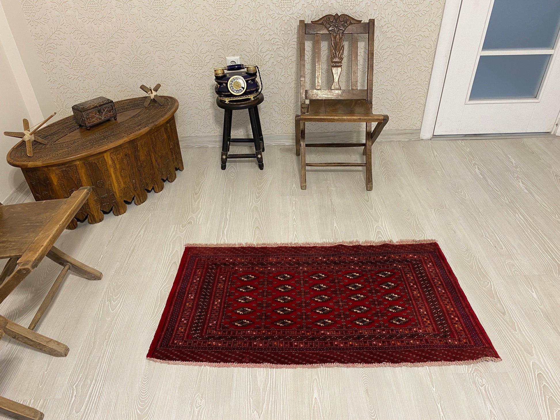 Small Turkoman Buhara Carpet Rug - Kilim Art Gallery