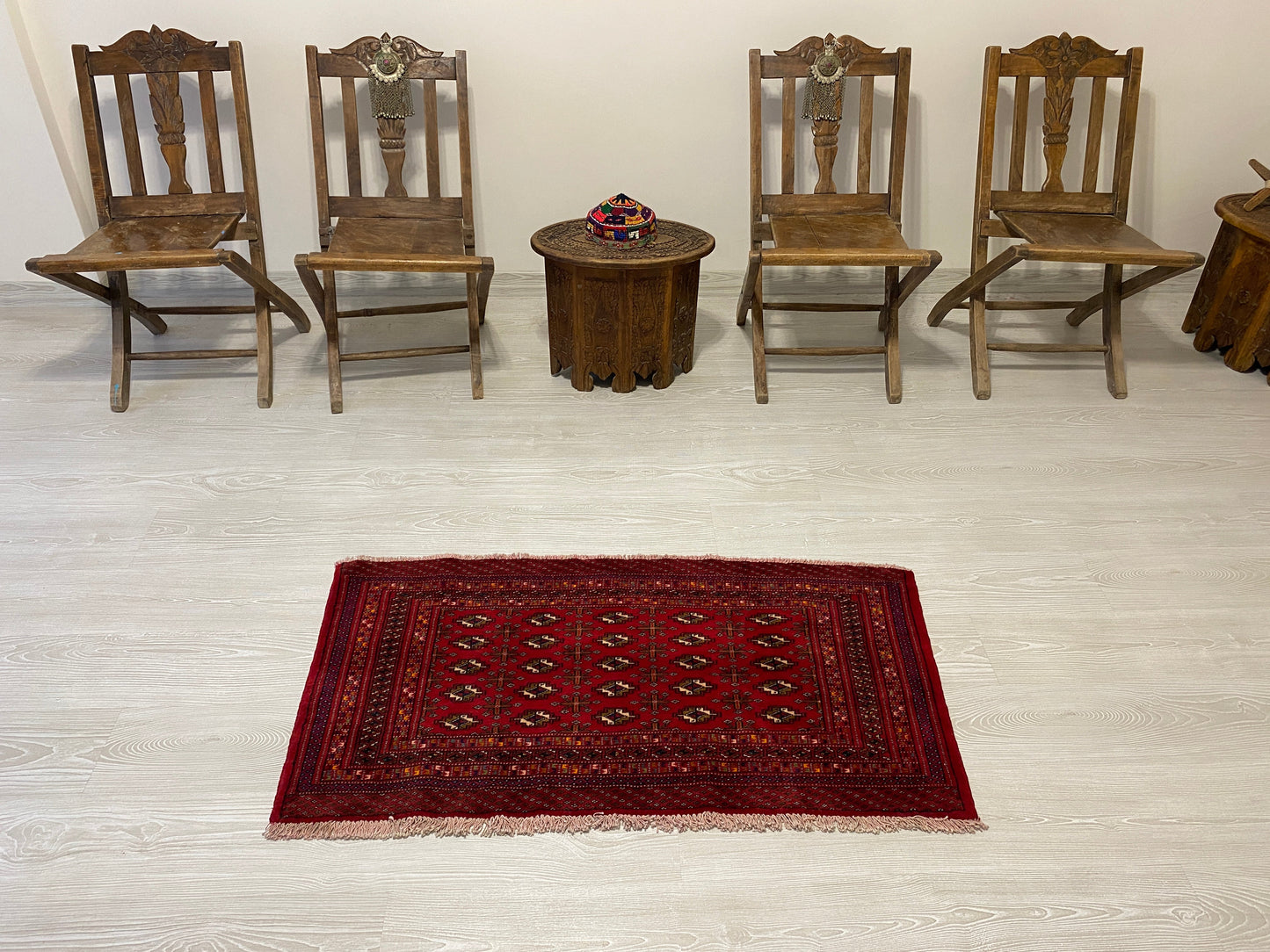 Small Turkoman Buhara Carpet Rug - Kilim Art Gallery