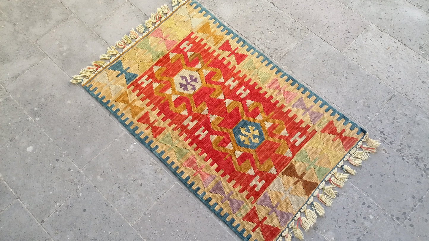 Small Wool Nomadic Kelim Rug - Kilim Art Gallery