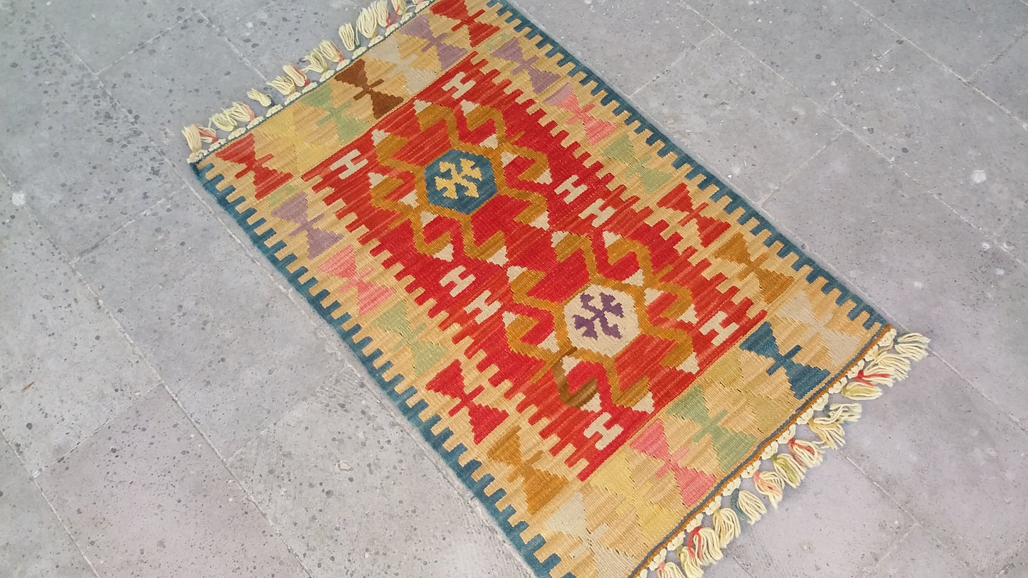 Small Wool Nomadic Kelim Rug - Kilim Art Gallery