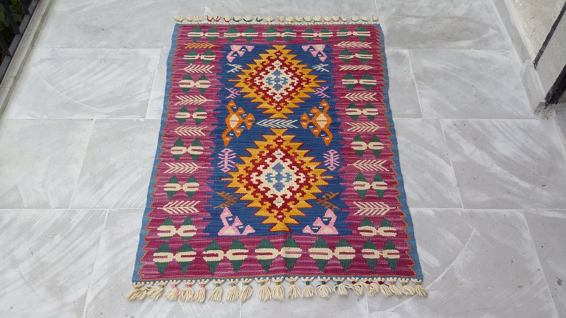 Special Turkish Kayseri Basakli Kilim - Kilim Art Gallery