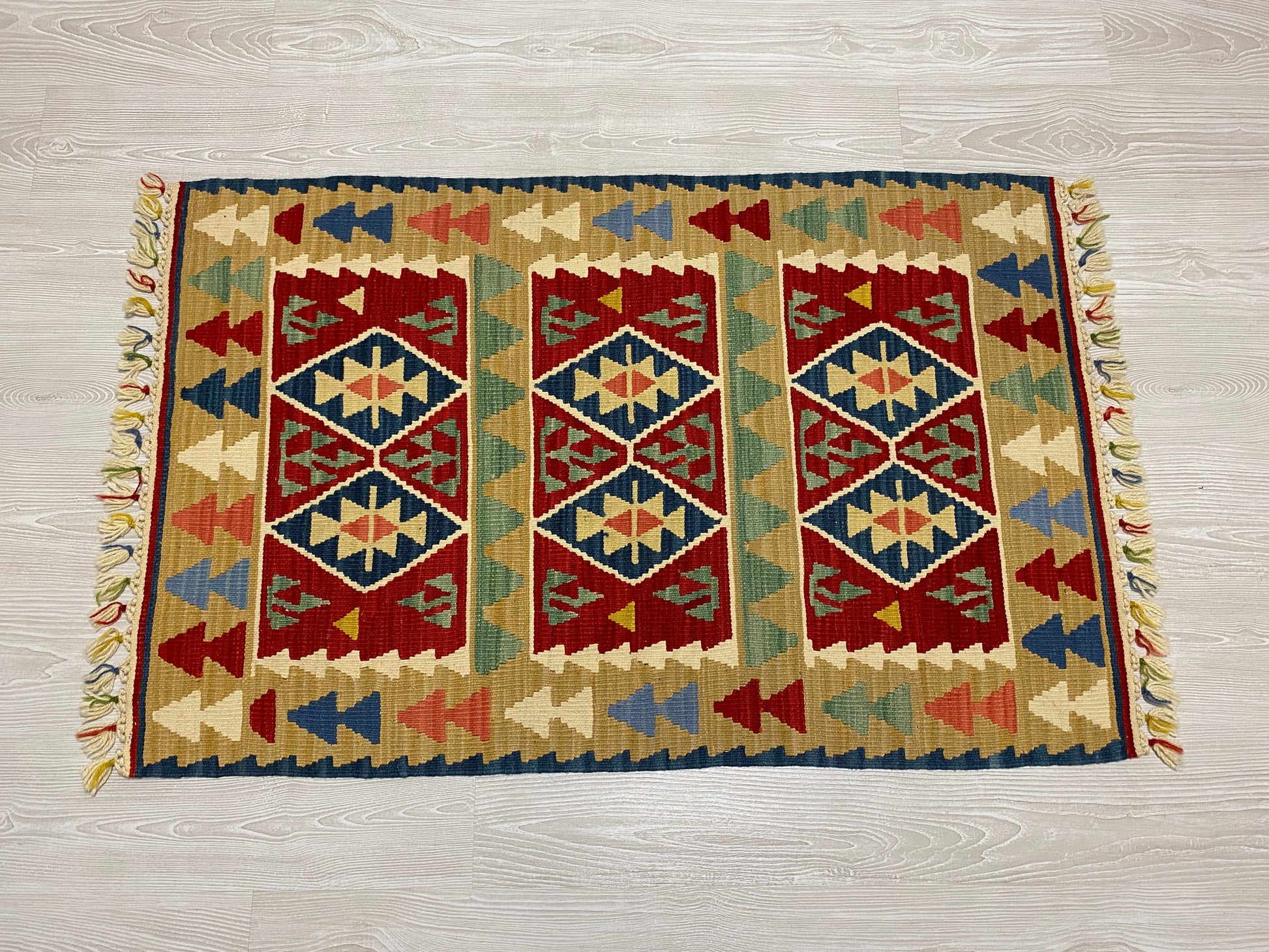 Turkish Kayseri Yahyali Kilim - Kilim Art Gallery