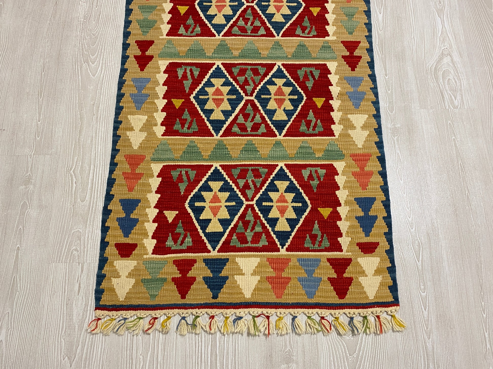 Turkish Kayseri Yahyali Kilim - Kilim Art Gallery