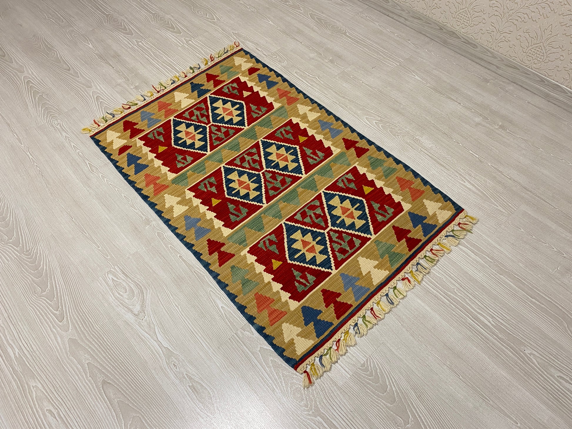 Turkish Kayseri Yahyali Kilim - Kilim Art Gallery