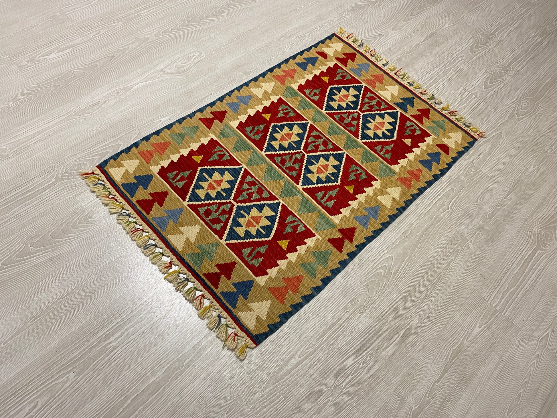 Turkish Kayseri Yahyali Kilim - Kilim Art Gallery