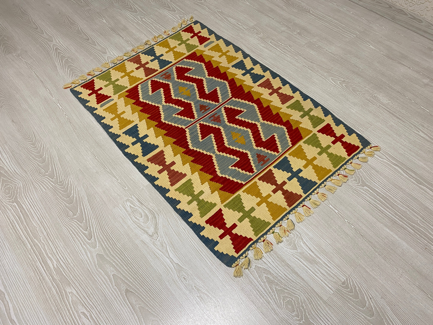 Turkish Kilim Rug - Kilim Art Gallery