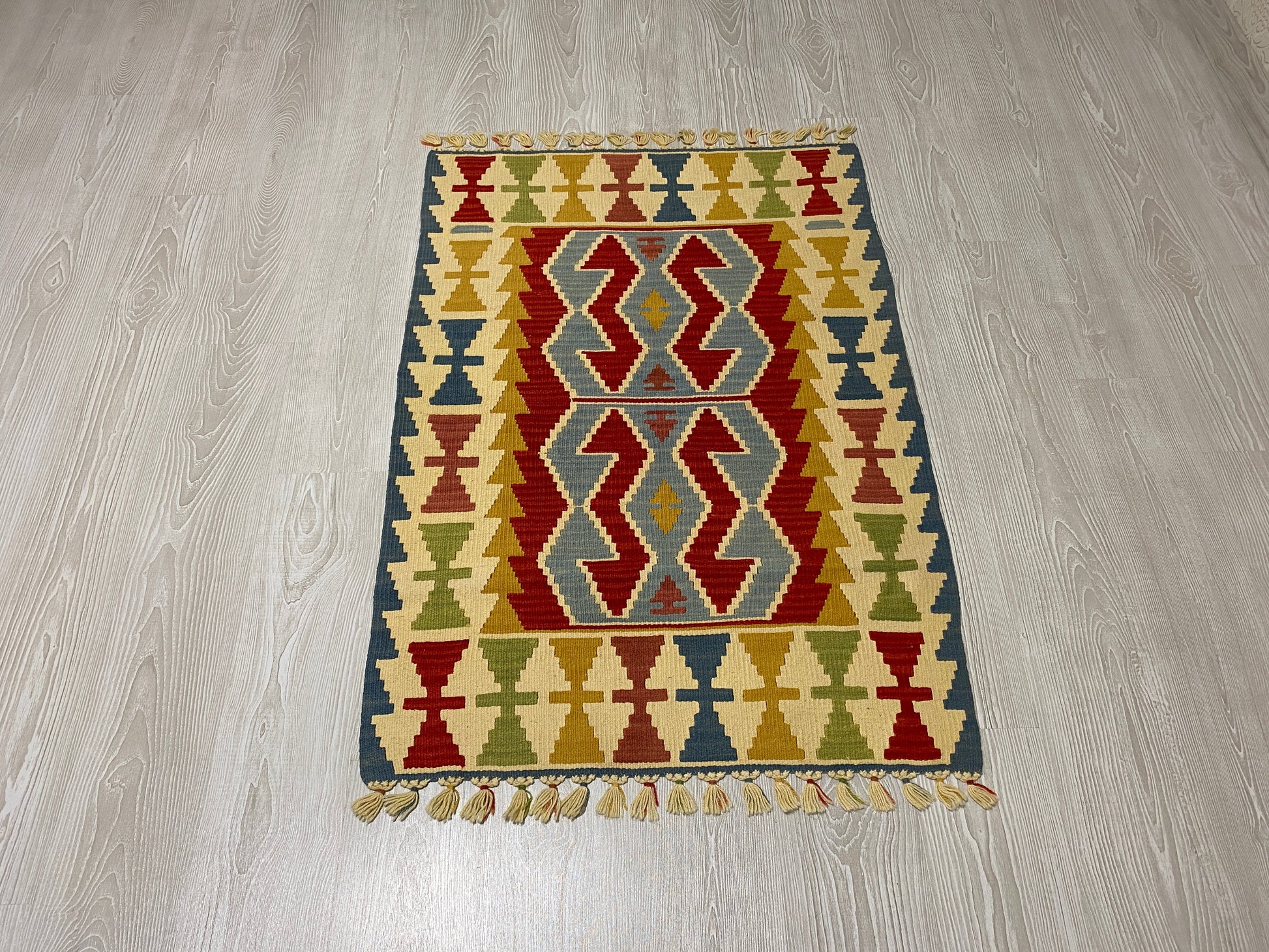 Turkish Kilim Rug - Kilim Art Gallery
