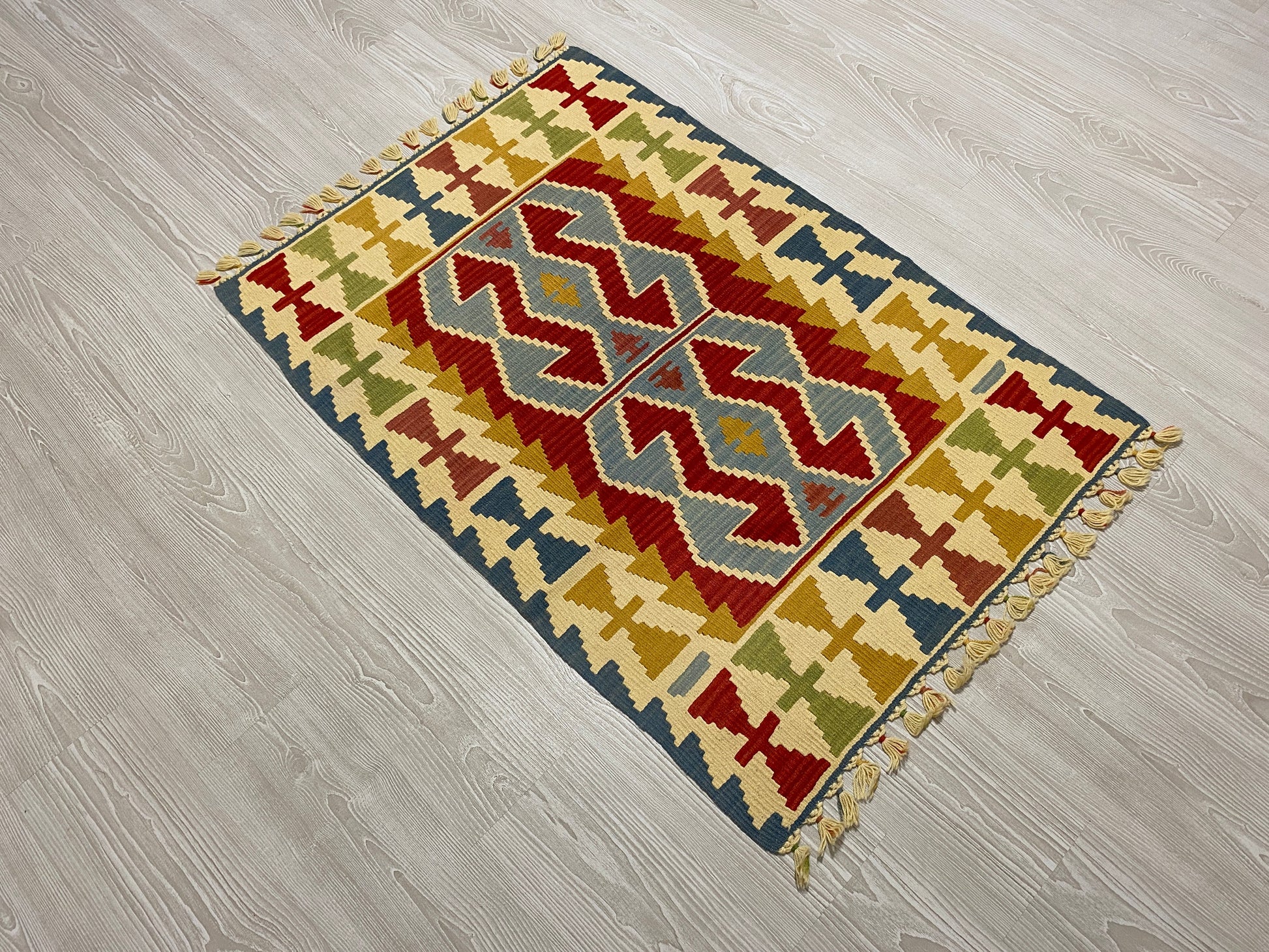 Turkish Kilim Rug - Kilim Art Gallery