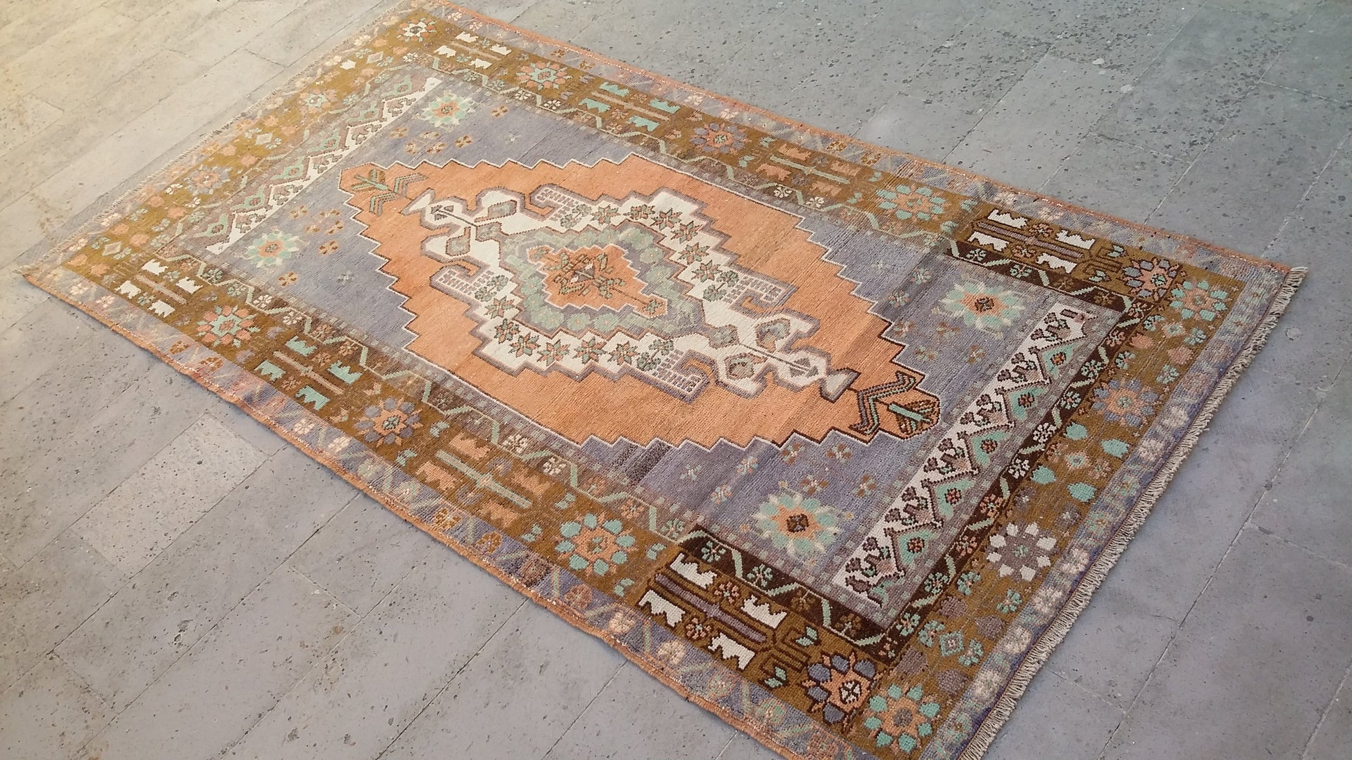 Turkish Taspinar Carpet Rug - Kilim Art Gallery