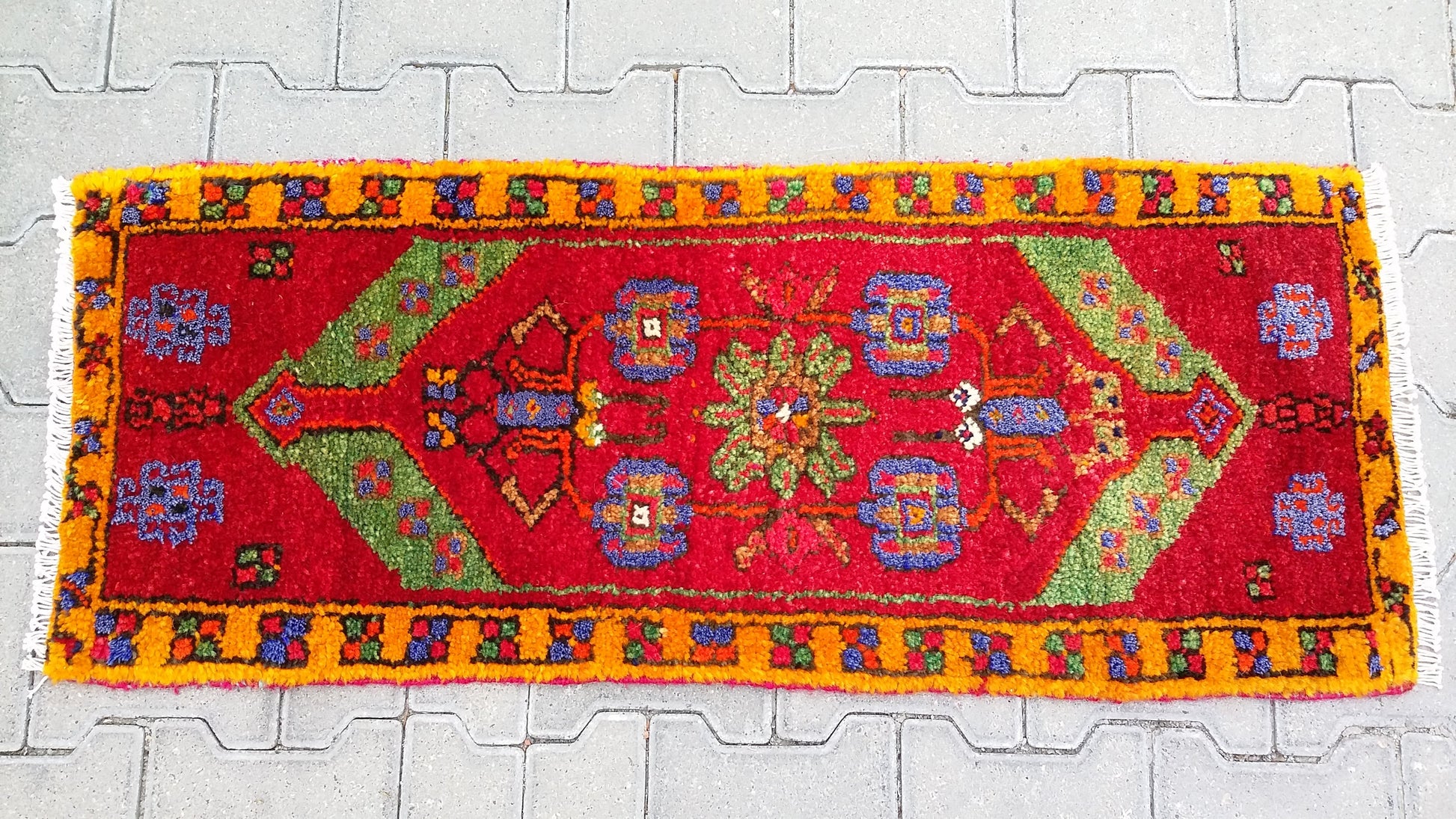 Turkish Tribal Nomadic Small Carpet Rug - Kilim Art Gallery