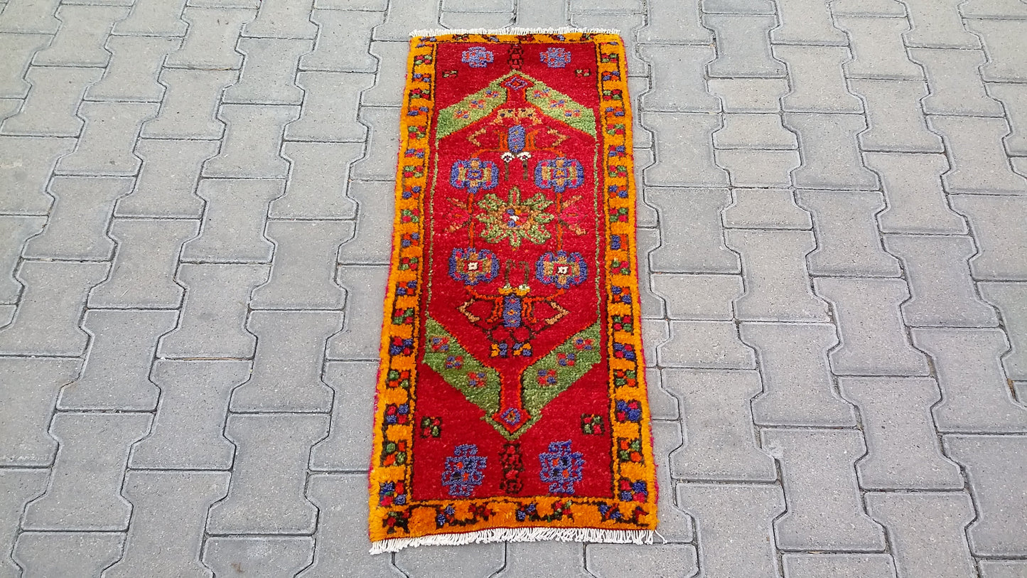 Turkish Tribal Nomadic Small Carpet Rug - Kilim Art Gallery