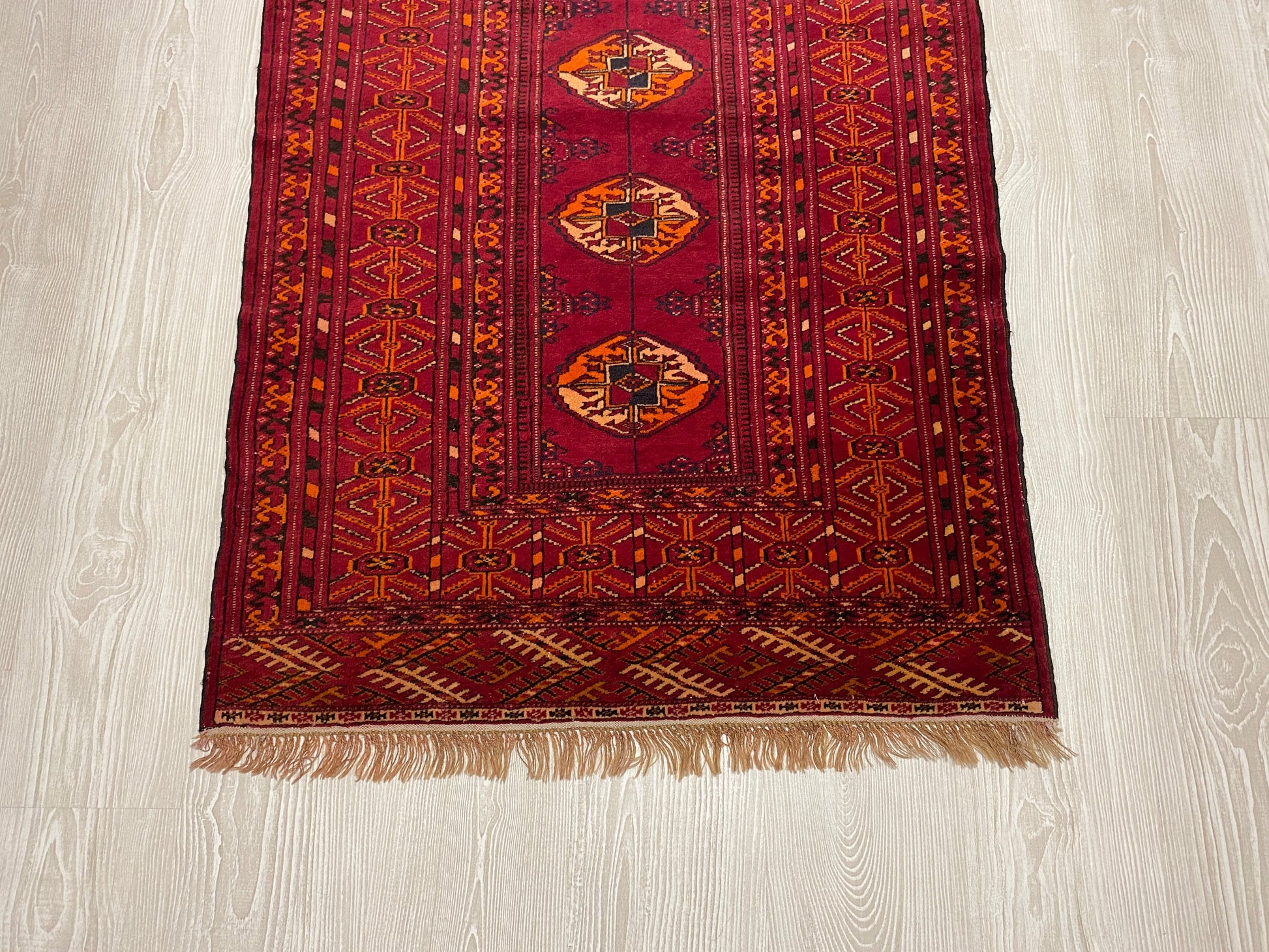 Very Fine Turkmen Buhara Carpet Rug - Kilim Art Gallery