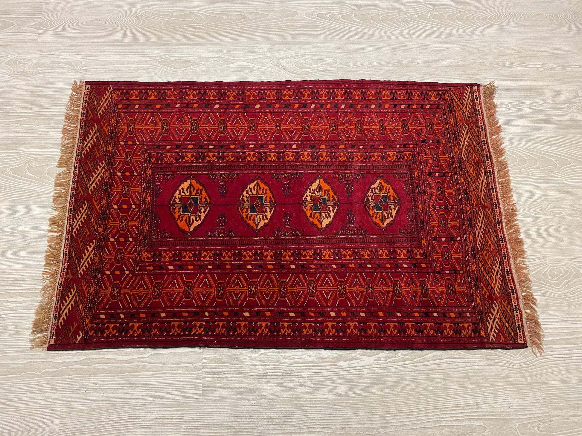 Very Fine Turkmen Buhara Carpet Rug - Kilim Art Gallery