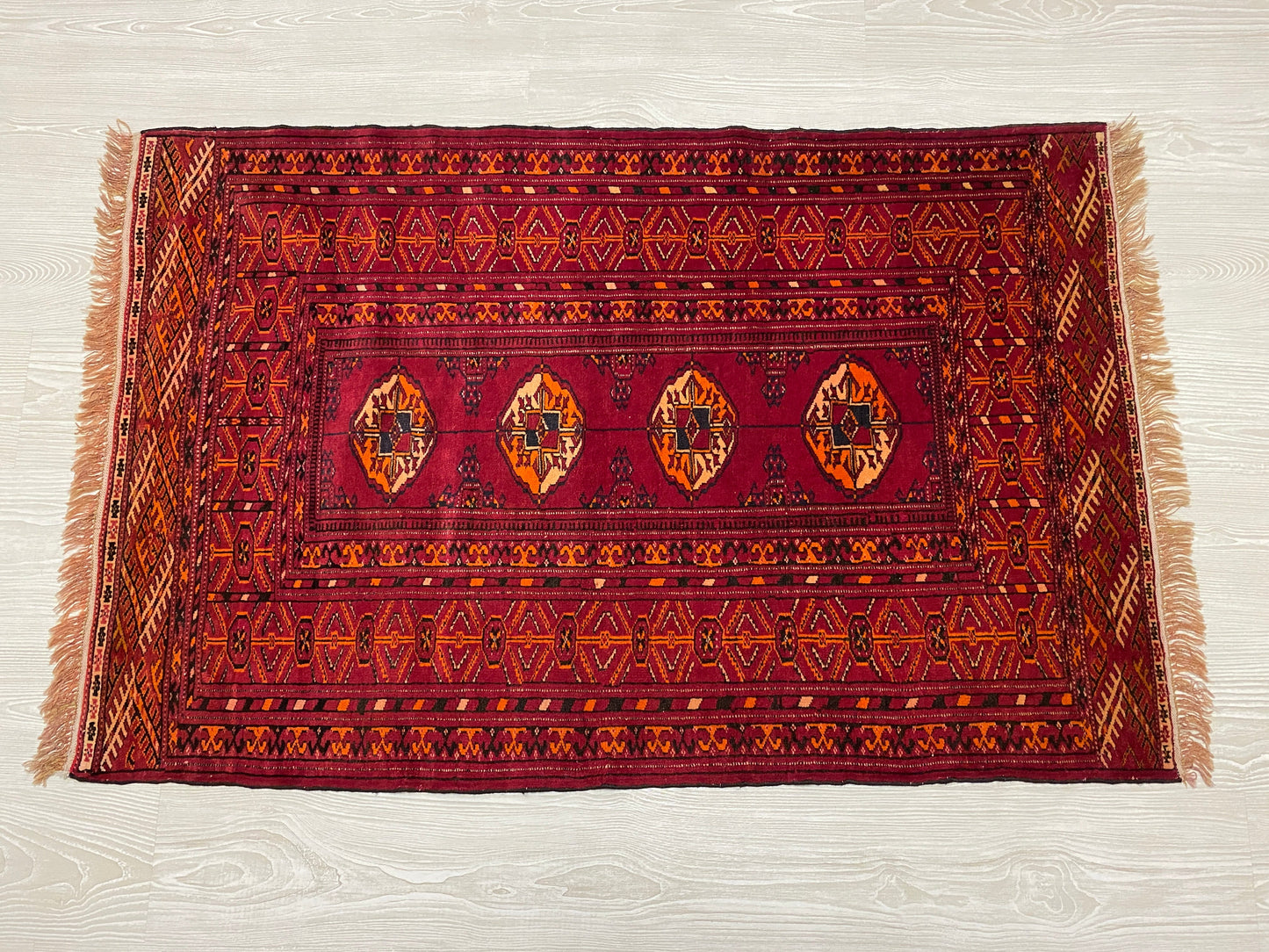 Very Fine Turkmen Buhara Carpet Rug - Kilim Art Gallery