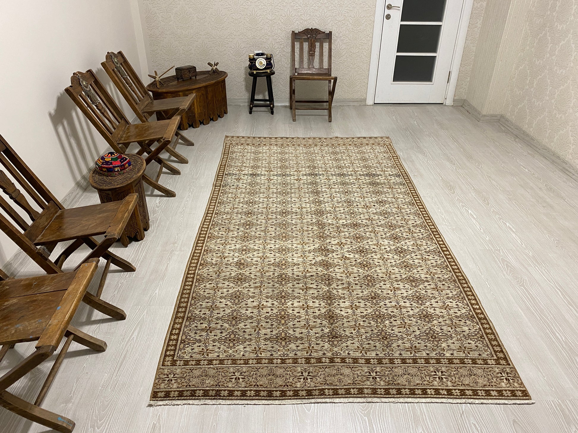 Vintage Natural Color Undyed Turkish Kayseri Area Carpet Rug - Kilim Art Gallery